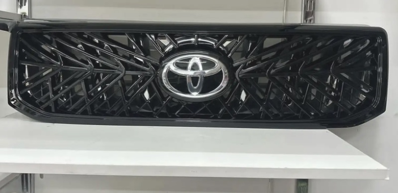 Облицовка паук на Toyota Prado 1